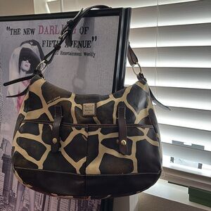 Dooney & Bourke